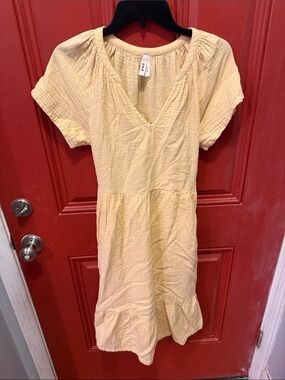 PACT ORGANIC- Light Yellow V-Neck Ruffle-Hem Midi Dress-Small